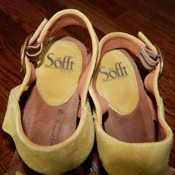 Sofft Platform Wedge Heel Sandal - Picture 4 of 10